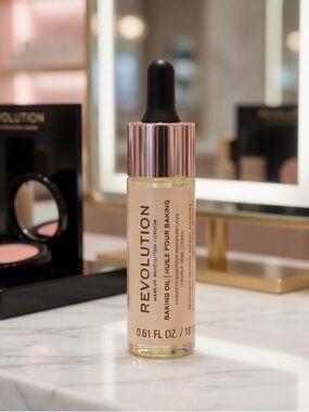 Makeup Revolution Baking Oil